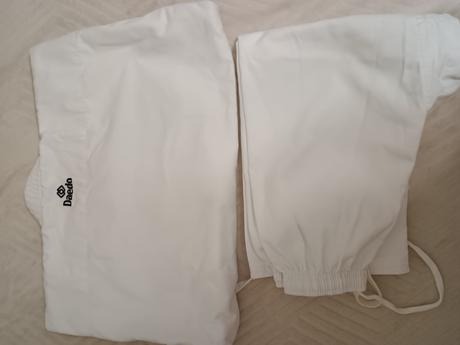 Kimono karate, 140