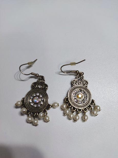 Bizuteria - nausnice, naramky a nahrdelniky, 