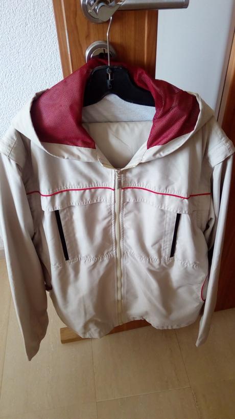 Dámska prechodná vetrovka, l