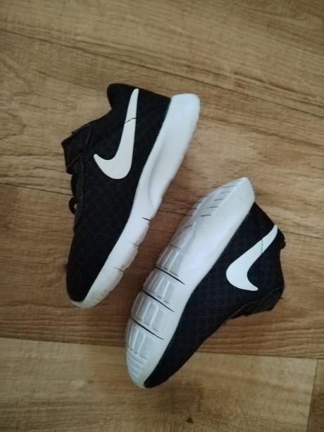 Tenisky, nike,21
