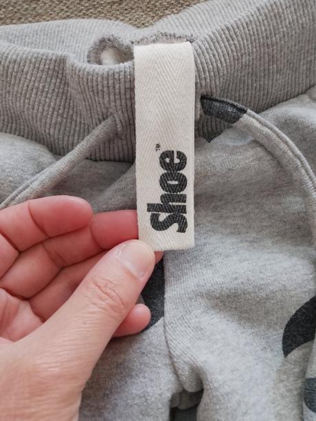 Dievčenské šedé tepláky, 134