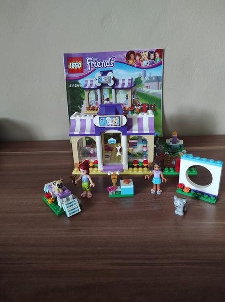 Lego friends psí salón, 