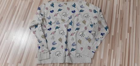 Sivá mikina so vzorom, h&m,m