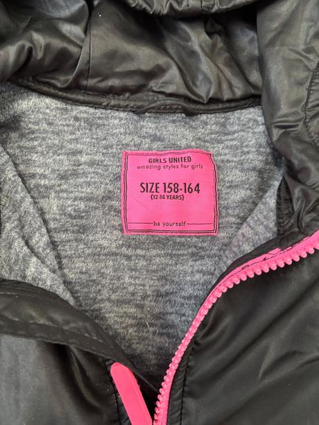 Dievčenská bunda, takko,158