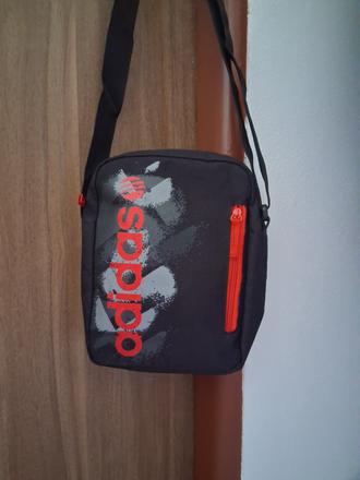 Adidas taška kabelka crossbody ako nová, adidas