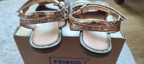 Friboo kožené tigrované sandálky, 28