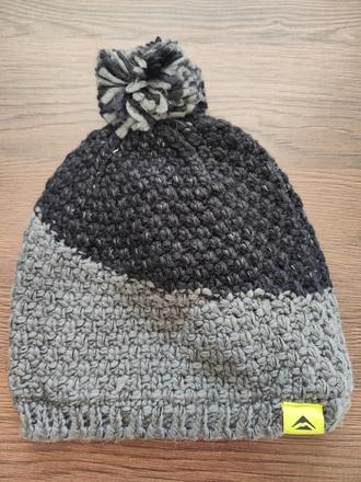 Merida čiapka hrubá,