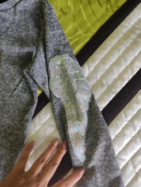 Svetrík s anjelskymi krídlami, 128