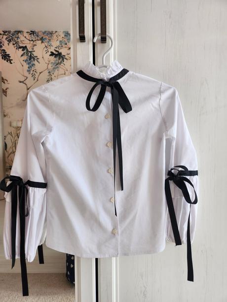 Zaujímavá blúzka voga, 134