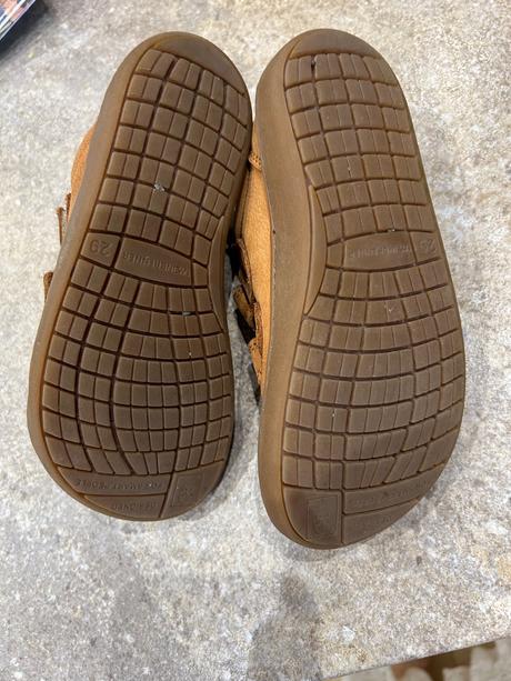 Kožené topánky, baťa,29