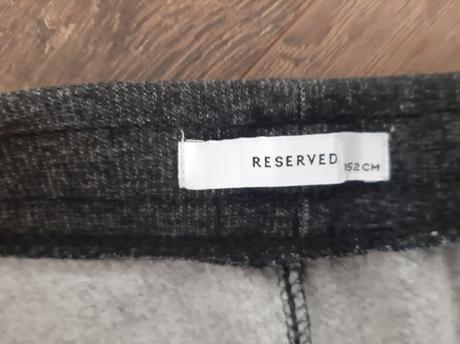 Teplaky, reserved,152
