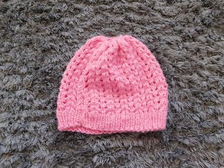 Tenká dierkavá čiapka č.68-74, 74