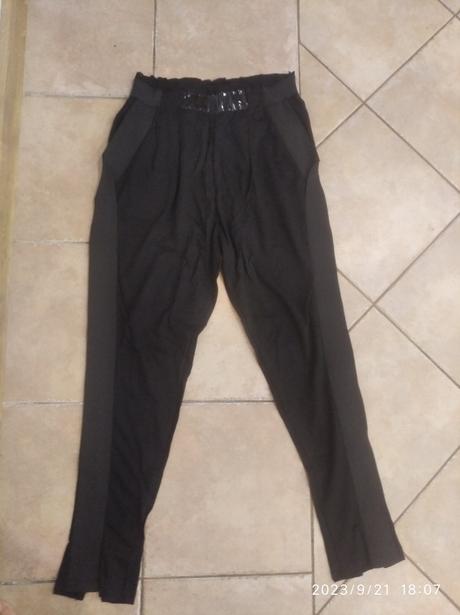 Cierne nohavice s kožušinkou, m