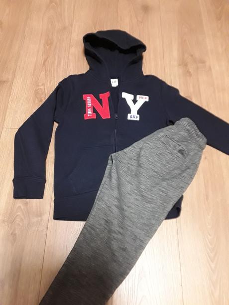 Mikina + tepláky, gap,134