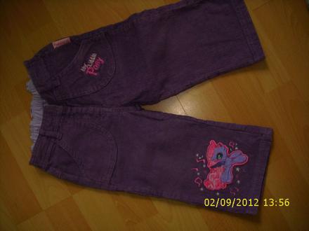 Fialové menžestráky, 80