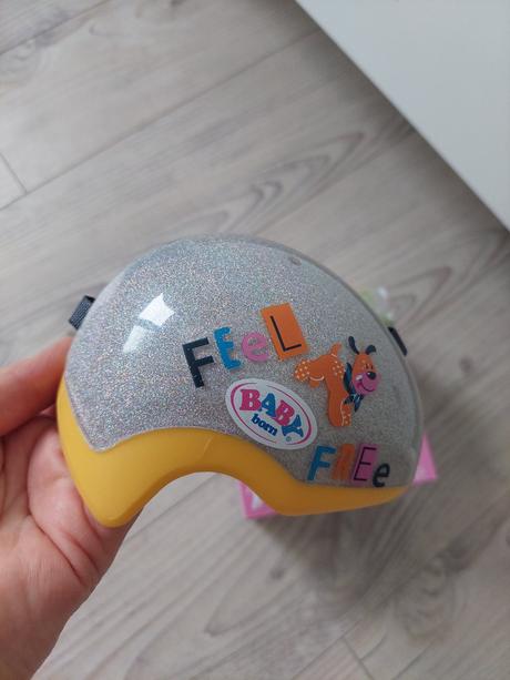 Prilba baby born, xs