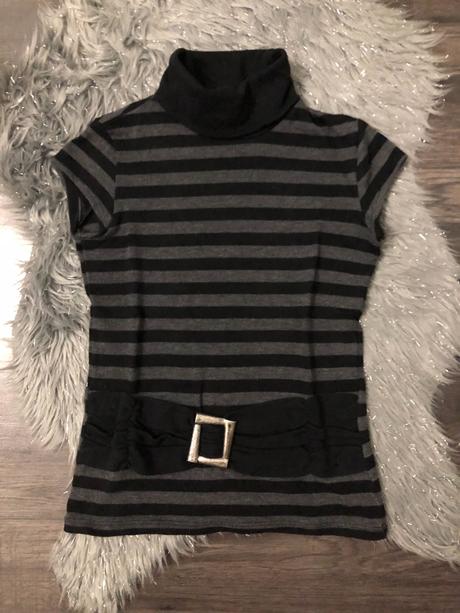 Sivý rolák s krátkym rukávom, s