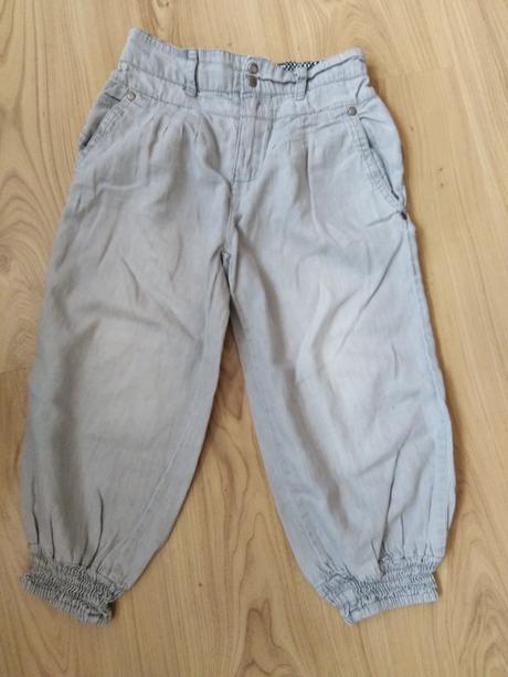 Tenké riflova nohavice, 98