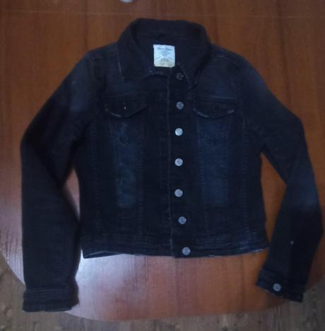 Rifľová bunda, moderná, málinko nosená, stradivarius,26