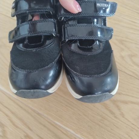 Botasky, protetika,32