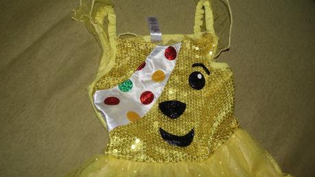 Kostym pudsey od george,