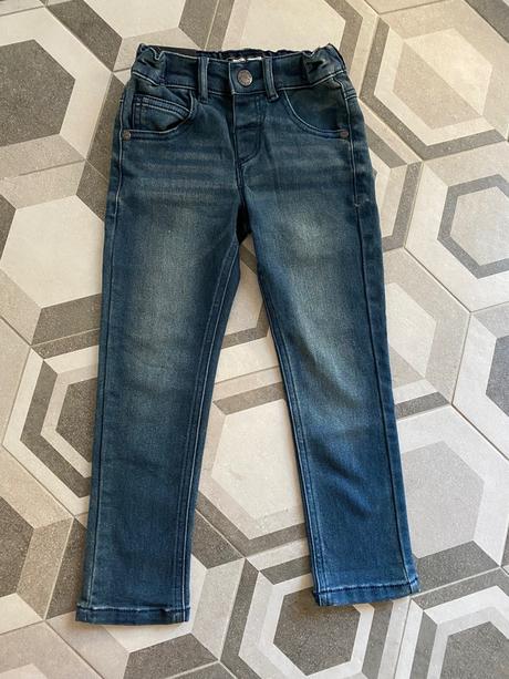 Next makucke riflicky, next,104