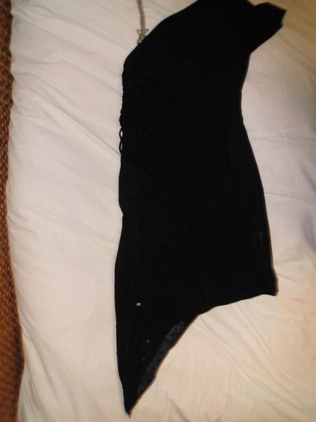 Šaty nenosené, terranova,m