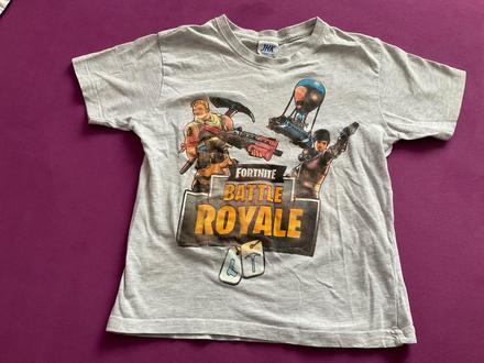 Tricko fortnite, 128