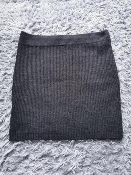 Šedá mini sukňa z rebrovaného úpletu clockhouse, clockhouse,s