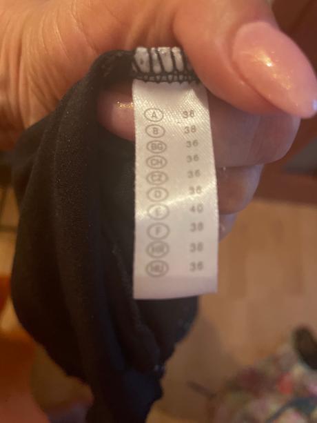 Letné saty s bodkami, c&a,36