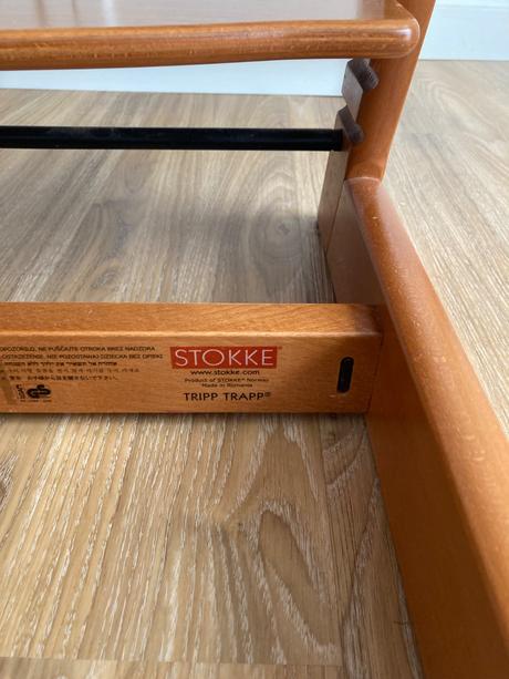 Detska jedalenska rastúca stolicka stokke triptrap, stokke