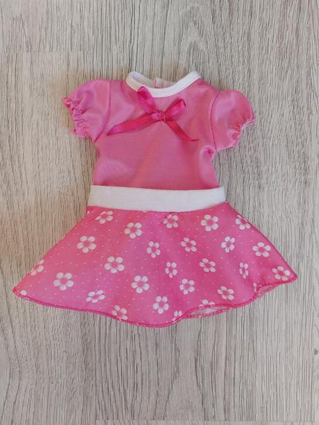 Bábika 35 cm nenuco famosa + nočník a šaty,