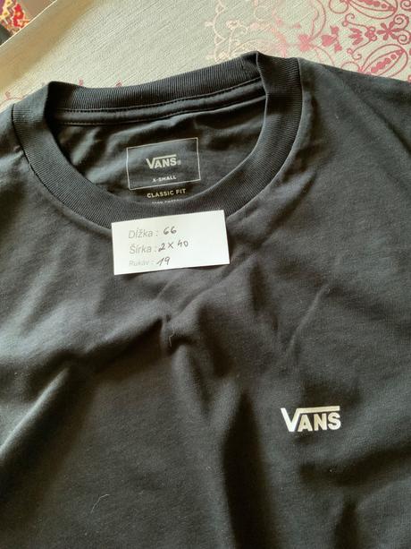 Vans čierne tričko s krátkym rukávom, xs