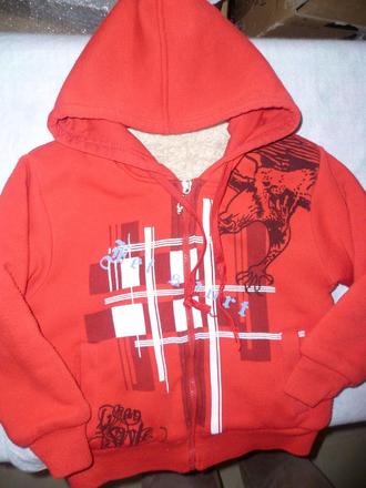 Mikina s kožušinkou, 116