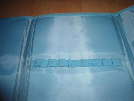 Kozmeticka taska na stetce, 