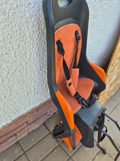 Detska sedačka na bicykel, 
