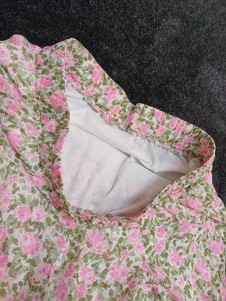 Letna sukna v.38 kvietkovana, 38