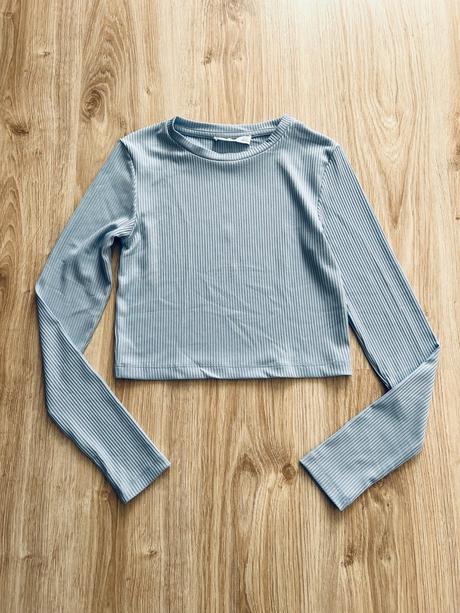 Krásny vrúbkovaný top značky mango, mango,s