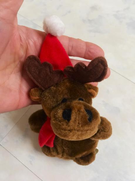 Vianočný plyšový sobík,