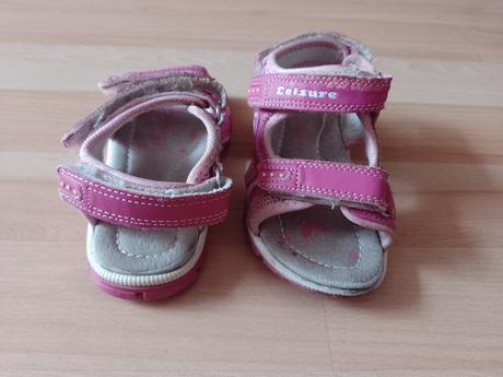 Sandálky/prezuvky v.24, 24
