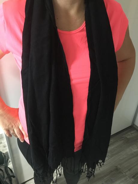 Čierny šál, orsay