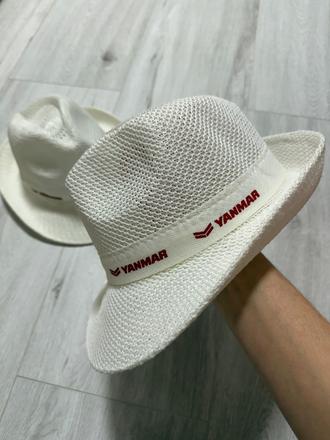 Jachtársky klobúk,