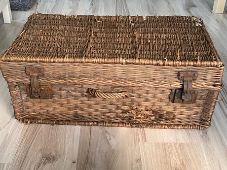 Krásny starý retro úložný zberateľský kôš kufor, 