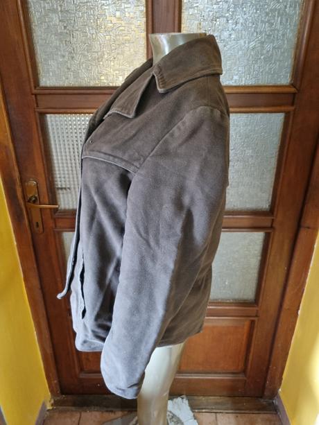 Dámsky semišový kabátik na prechodné obdobie, 38