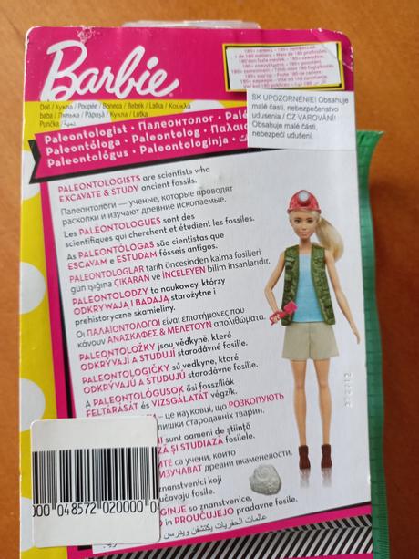 Barbie paleontologička z roku 2017, 