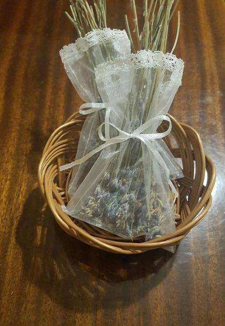 Ozdobne vrecuska s vonavou levandulou, 