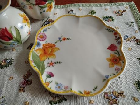 Spring awakening dezertny tanier, 