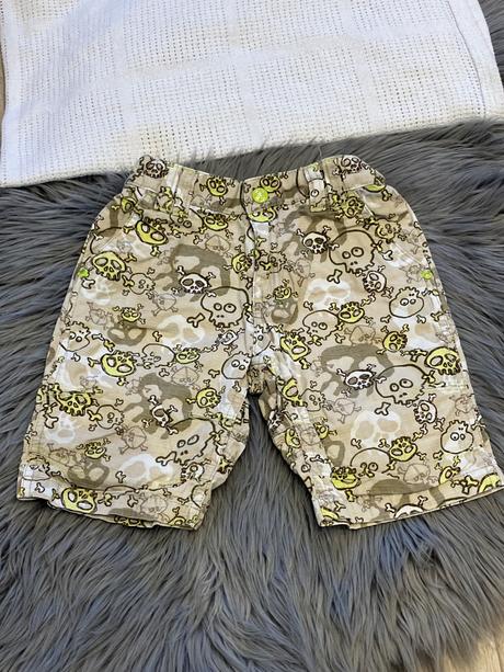 Chlapčenské kraťasy s lebkami h&m (86), h&m,86