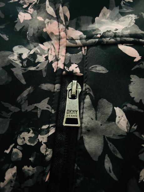 Krásna softshellová bunda značky dkny, pc 120 eur, dkny,140