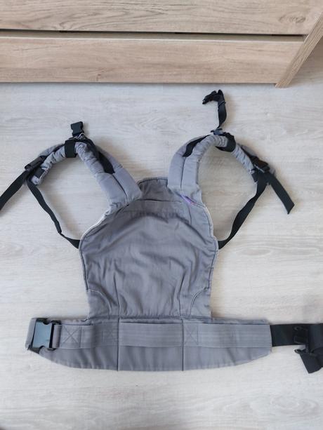 Nosič liliputi, liliputi